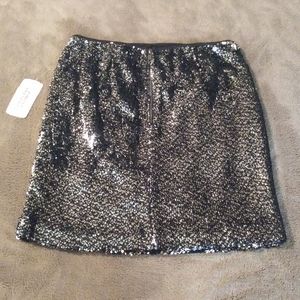 NWT Forever 21 Sequin skirt Size S